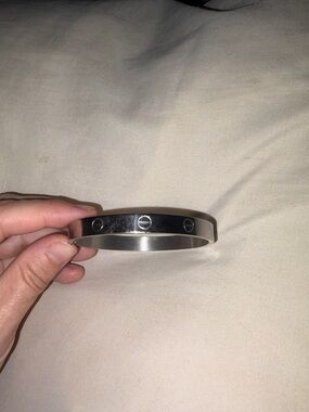 Stainless Steel woman’s Screw-Detail Bangle Bracelet - Silver